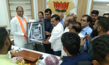 ब्राह्मण समाज ने किया जोशी का सम्मान।  