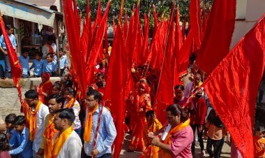 गढ़ बालाजी‌मय हुआ चिराना, भव्य पुष्पवर्षा के बीच निकली विशाल निशानयात्रा,  पहाड़ी‌ पर स्थित गढ़ बालाजी मंदिर पर 3 दिवसीय हनुमान जन्मोत्सव शुरु