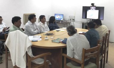 चुनाव में अधिक से अधिक मतदाताओं की सहभागिता :प्रवीण गुप्ता,  मुख्य निर्वाचन अधिकारी ने आगामी विधानसभा चुनाव में स्वीप कार्यक्रम की गतिविधियों को लेकर वीसी के माध्यम से दिए निर्देश, कहा-अधिक से अधिक मतदाताओं का पंजीकरण करवाएं और मतदान के लिए प्रेरित करें अधिकारी