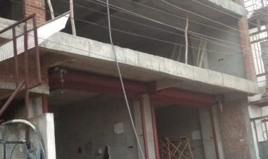 नगर परिषद आयुक्त ने किया अवैध निर्माण कार्यों का निरीक्षण 