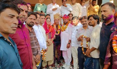 नरपत गोदारा के अध्यक्ष बनने पर कांग्रेस में जश्न