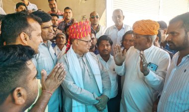 शिक्षा मंत्री बीडी कल्ला का कांग्रेस कार्यकर्ताओं ने किया स्वागत.