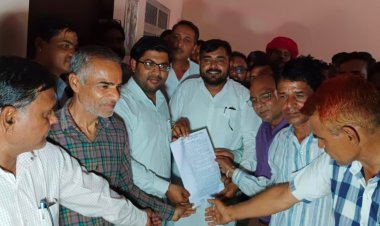 मंत्रालयिक कर्मचारियों की हड़ताल, जनता परेशान