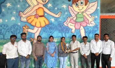 एंजल एकेडमी खैरथल की छात्रा इंदिरा प्रियदर्शिनी अवार्ड से सम्मानित