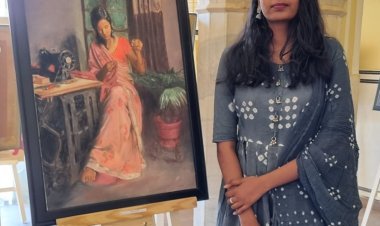 चित्रकार बेटी बिंदु का पेंटिग कला पर्दशनी में चयन