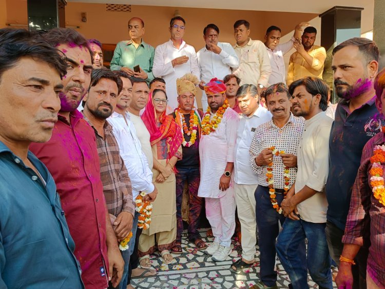 नरपत गोदारा के अध्यक्ष बनने पर कांग्रेस में जश्न