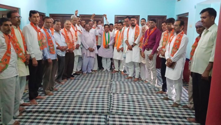 भाजपा नेता पूनिया के नेतृत्व में बीजेपी ने धूमधाम से मनाया 44वां स्थापना दिवस