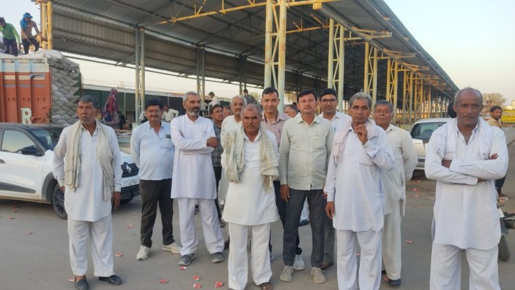 क्रय विक्रय सहकारी समिति के चुनाव शांतिपूर्ण संपन्न, आज अध्यक्ष व उपाध्यक्ष का होगा चुनाव