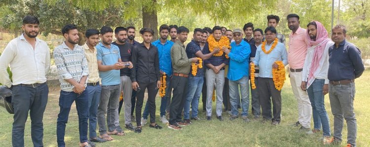 आम आदमी पार्टी के अल्पसंख्यक मोर्चे का जिलाध्यक्ष बनाये जान पर किया स्वागत