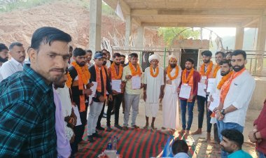 टोल मुक्त करने को लेकर हुई सभा का आयोजन,