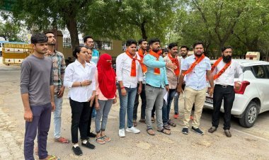 कन्या महाविद्यालय छात्रावास से बालिका को निष्कासित करने के खिलाफ कार्यवाही की मांग