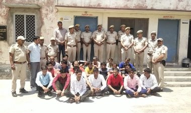 कारागृह में बैठे अपराधियों से बात करना पड़ा महंगा, पुलिस ने 20 को किया गिरफ्तार