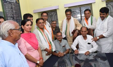 राठौड ने किया होलसेल भण्डार के नव निर्वाचित सदस्यों का अभिनन्दन 