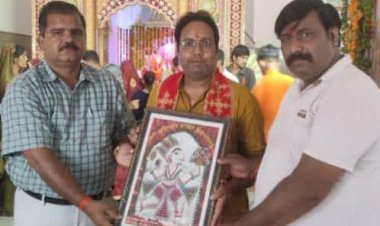 विहिप जिला अध्यक्ष मनोज बंसिया का किया सम्मान धार्मिक तथा गो सेवा में उत्क्रष्ट योगदान के लिए किया सम्मान