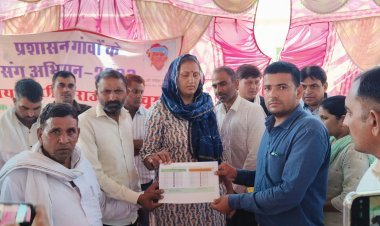 ग्राम पंचायत पहाड़सर में लगे शिविर का जायजा लेकर विधायक डॉ कृष्णा पूनियां ने व्यवस्थाओं की सराहना