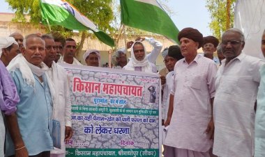 यमुना के पानी को गढ़ के प्राकृतिक नाले में लाने को लेकर किसानों ने मुख्य सचिव को ज्ञापन सौंपा