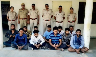 जिले में पुलिस ने दी 293 स्थानों पर दबिश, 72 गिरफ्तार