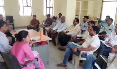 कृषि विभाग ने की समीक्षा बैठक