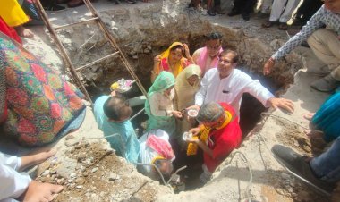 विधायक अबरार ने भूमि पूजन कर त्रिनेत्र गणेश जी महाद्वार की रखी आधारशिला    