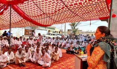 सादुलपुर सदाऊ में विधायक कोष से बने सीसी ब्लॉक रोड़ का विधायक कृष्णा पुनिया ने किया शिलान्यास