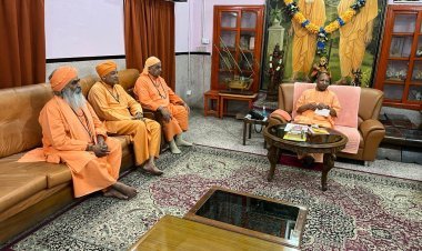 मुख्यमंत्री योगी आदित्यनाथ से मिले महंत नरहरिनाथ