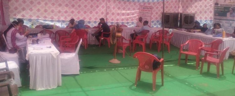 वार्डों की बजाय पालिका परिसर में शिविर लगाने की मांग