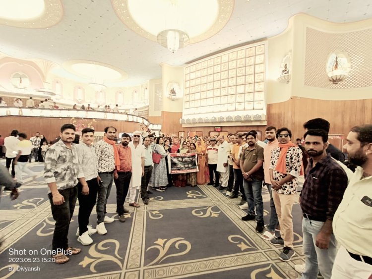 डॉ कविता यादव के नेतृत्व में श्रीमाधोपुर के लोगो ने सपरिवार  देखी दा केरला स्टोरी