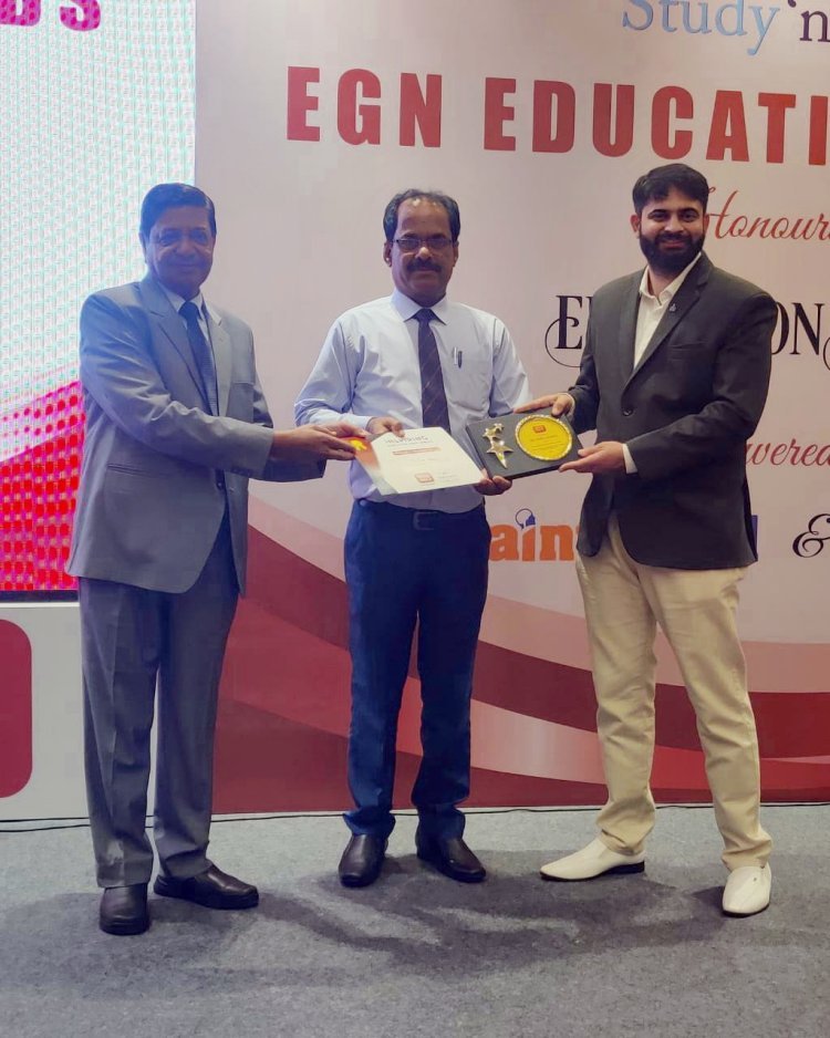 सादुलपुर उपप्राचार्य इन्सपाईरिंग ए पब्लिक स्कूल राजगढ़ के उपप्राचार्य इन्द्रसिंह को शिक्षा के क्षेत्र में उल्लेखनीय योगदान के लिए एज्युकेशन गा्रेथ नेटवर्क (ईजीएनजुकेशन अवॉर्ड से सम्मानित