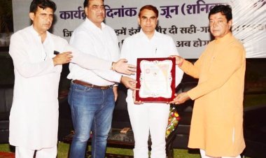 सादुलपुर डॉ. पूनियां स्कूल एक्सीलेंस अवार्ड-2023 से सम्मानित 