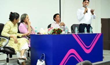 बालिकाओं एवं महिलाओं को सही व गलत की पहचान करनी होगी - पूनिया