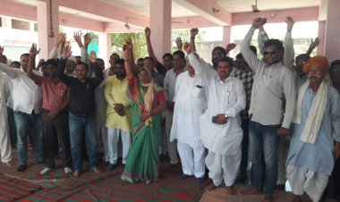 नीमकाथाना जिले में सामील करने की मांग को लेकर पीपलोदा का बास में ग्रामीण हुए लामबंद  सीकर जिले में रखने का कर रहे हैं  विरोध   चौकड़ी में 15 जून को होगी आम सभा