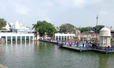 ट्रस्ट द्वारा मंदिर में अगरबत्ती,नारियल व प्रसाद चढ़ाने पर रोक के निर्णय से श्रद्धालुओं में आक्रोश -फैसले को बताया धर्म विरोधी और आस्था से खिलवाड़