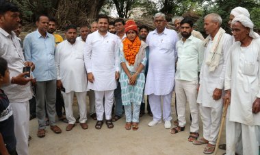 विधायक ने पूजा के असिस्टेंट प्रोफेसर पद पर चयन होने पर किया सम्मान