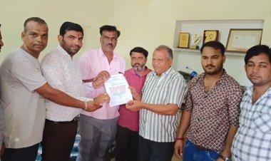 बिजली चोरों पर मुकदमा दर्ज करने की मांग  