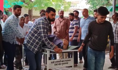 बाईक की भीड़ंत में दो घायल