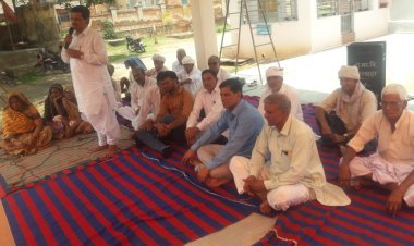 नीमकाथाना जिले में शामिल करने की मांग को लेकर लोहरवाड़ा में जनाक्रोश सभा आयोजित