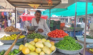 टमाटरों के भावों में अचानक आया उछाल, महंगी सब्जियां बिगाड़ रही हैं रसोई का बजट