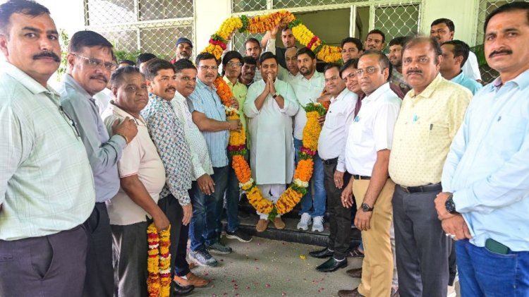 पीसीसी चीफ डोटासरा का जताया आभार