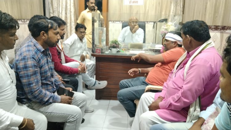 मजिस्ट्रेट आवास के पास बनेगा डॉ भीमराव अंबेडकर चौक, पालिका चेयरमैन के साथ हुई बैठक में लिया निर्णय
