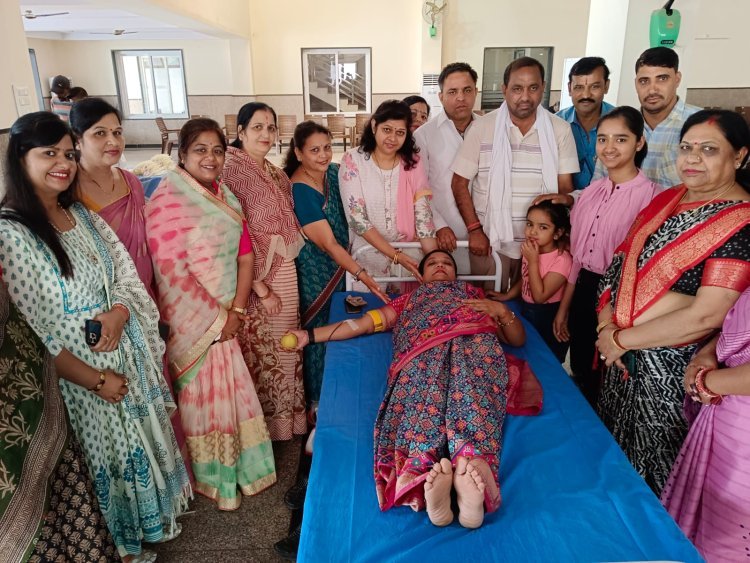 मुंबई प्रवासी अग्रणी समाजसेवी उद्योगपति गोपाल कृष्ण मित्तल के द्वादशे पर रविवार को रक्तदान लगाया गया।
