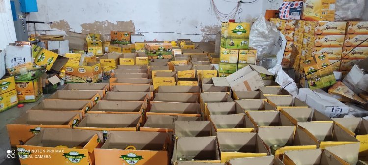 खाद्य सुरक्षा टीम ने राजगढ़ में मिलावटी घी बनाने की फैक्ट्री पर मारा छापा 85 क्विंटल से अधिक मिलावटी देसी घी किया सीज