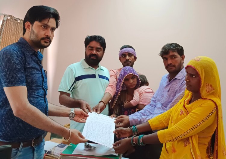 गाड़िया लुहारों ने मांगी व्यवसाय के लिए जगह