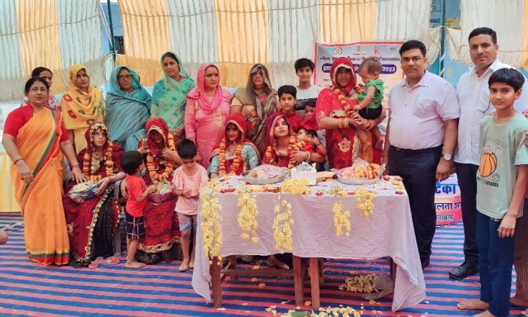 महंगाई राहत कैम्प में गर्भवती महिलाओं की गोद भराई एवं नवजात कन्याओं का मनाया जन्मोत्सव