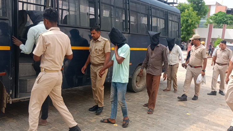 इंदासर में सरपंच के घर में घूसकर फायरिंग कर डकैती की घटना में गिरफ्तार चार आरोपियों को भेजा जेल व एक को 30 जून तक लिया पुलिस रिमाण्ड पर