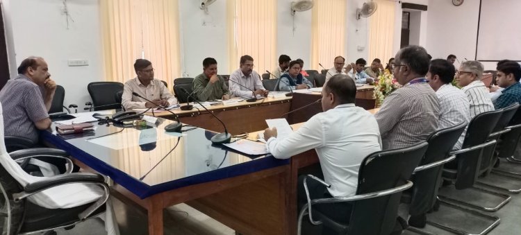 जिला स्तरीय समीक्षा समिति एवं जिला स्तरीय परामर्शदात्री समिति की बैठक आयोजित