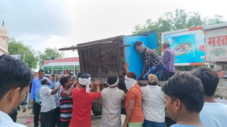 अतिक्रमण हटाने की कार्यवाही से मचा हड़कंप