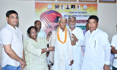 राजस्थान कृषि उद्योग विकास बोर्ड अध्यक्ष रामेश्वरलाल डूडी का जन्मदिवस मनाया,  वरिष्ठ कांग्रेस कार्यकर्ताओं का किया सम्मान