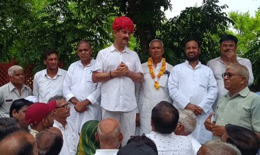 जिला यादव अहीर समाज व यादव शहर महासभा ने पूर्व केंद्रीय मंत्री का किया आभार प्रकट