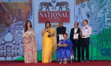 मुंबई में आवासन आयुक्त को 'एग्जमप्लरी लीडर ऑफ द ईयर' और मंडल को 'एक्सीलेंस इन पीएसयू' अवार्ड से किया गया सम्मानित