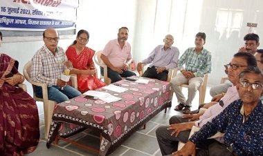 अनुदानित समायोजित सेवानिवृत्त शिक्षाकर्मियों को पुरानी पेंशन देने की मांग, सरकार से लगाई गुहार